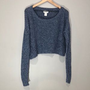 Arizona Jean Company Long Sleeve Cut off Sweater